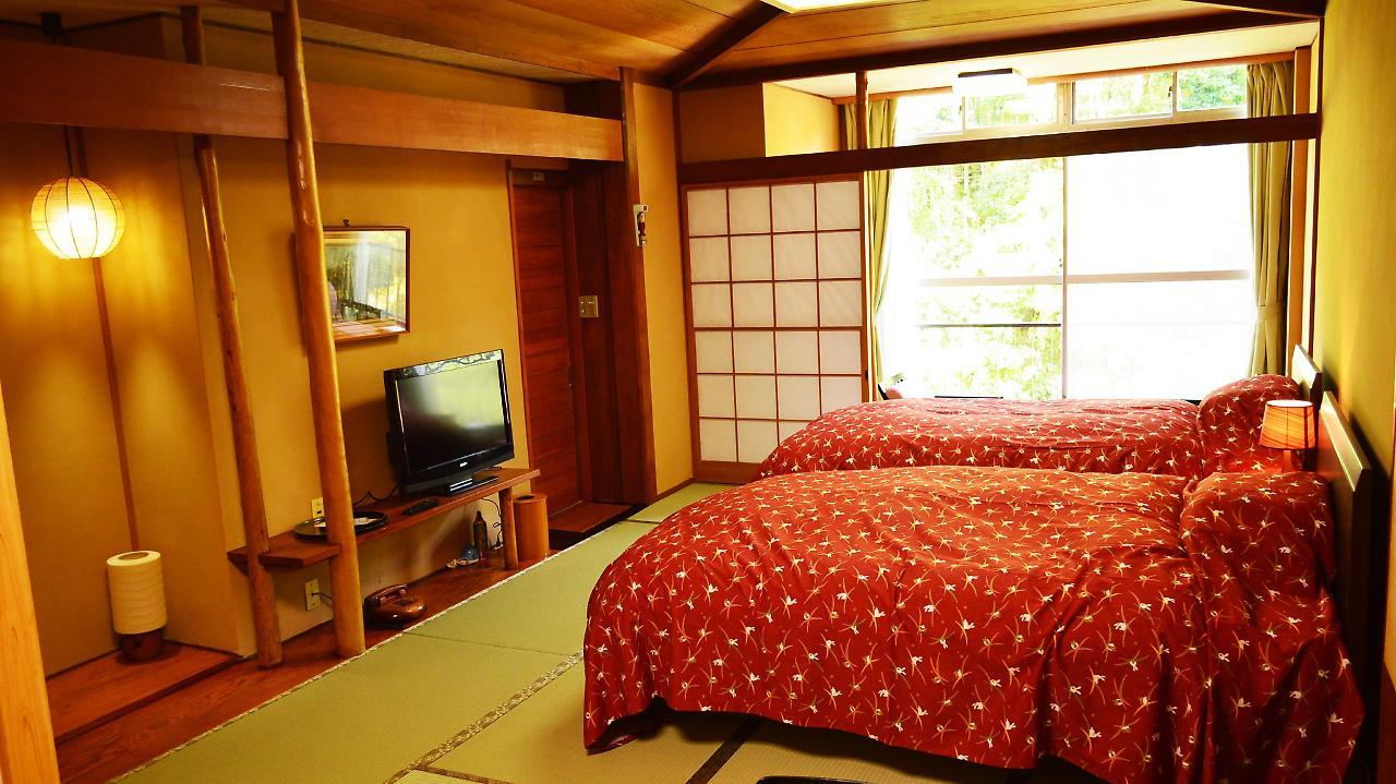 Yugashima Tatsuta Hotel Izu  Exterior foto